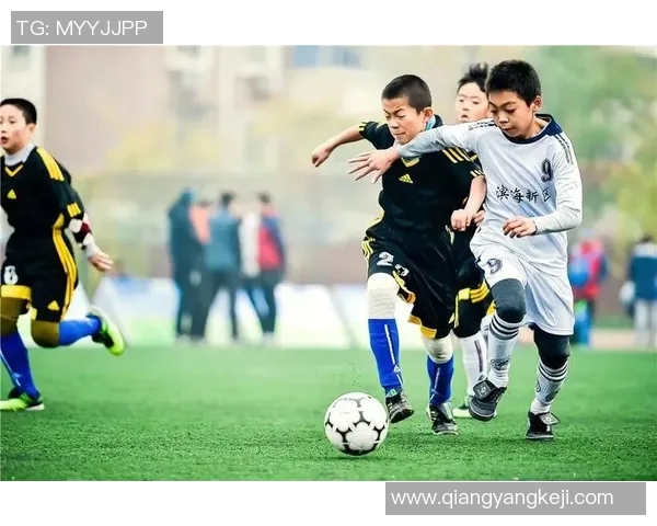 打造属于你的足球明星特效图片，让每一瞬间都充满激情与活力